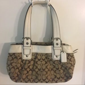 ⭐️ Coach purse 😍